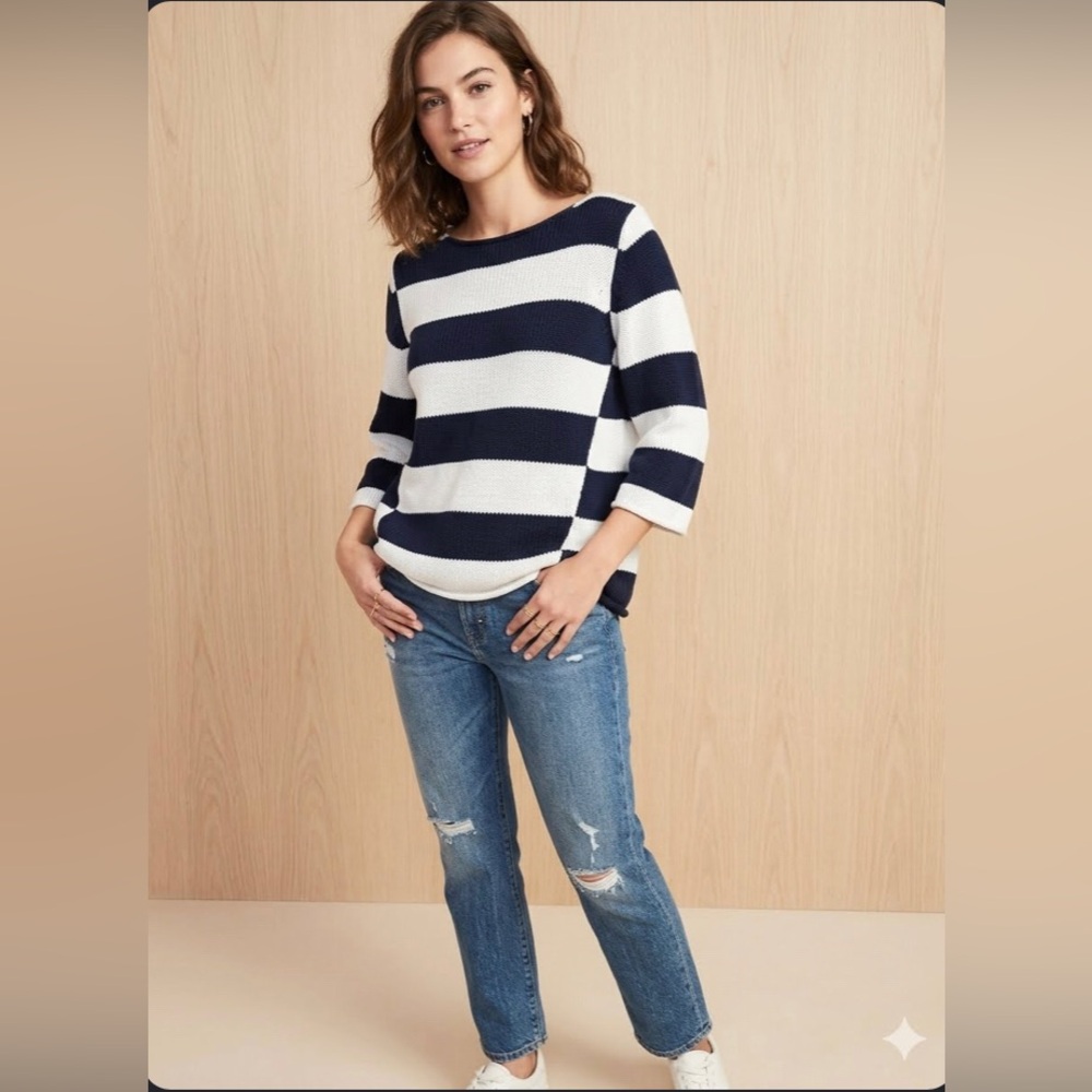 GAP | 100% cotton heavy knit oversized white and navy sweater | size S